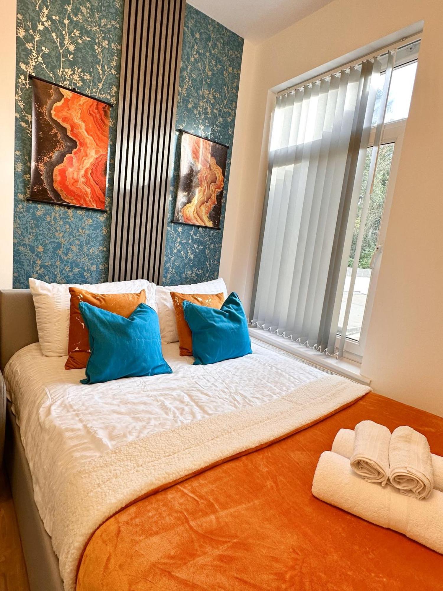 R4 Luxury Studio En-Suite Room In Harborne Lane By Queen Elizabeth Hospital Birmingham Eksteriør bilde