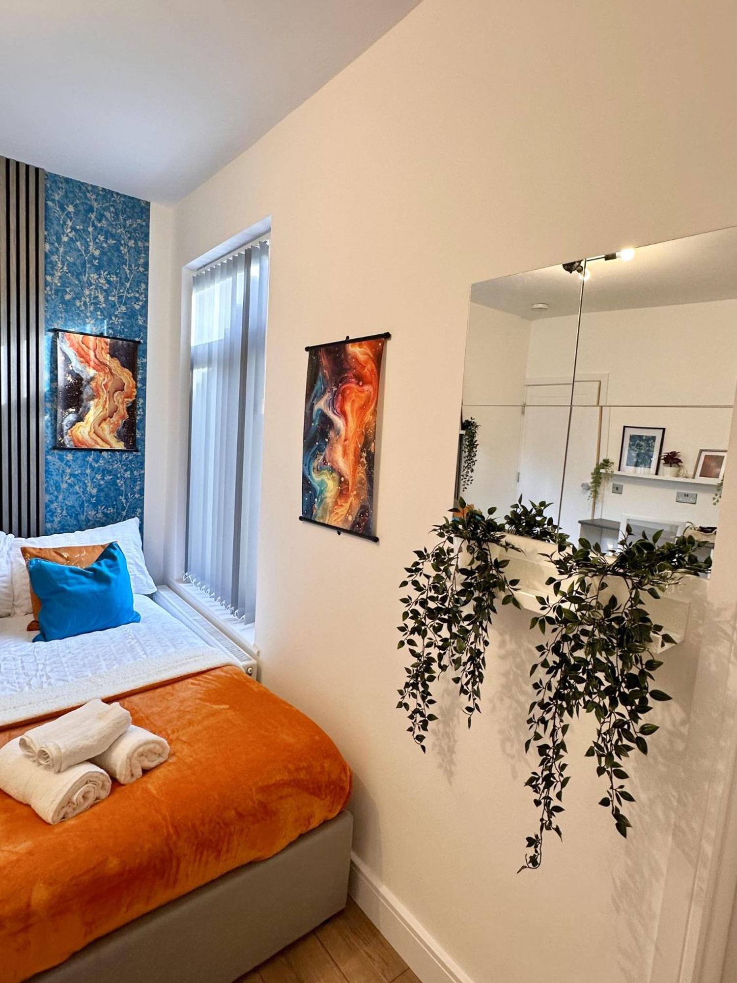 R4 Luxury Studio En-Suite Room In Harborne Lane By Queen Elizabeth Hospital Birmingham Eksteriør bilde