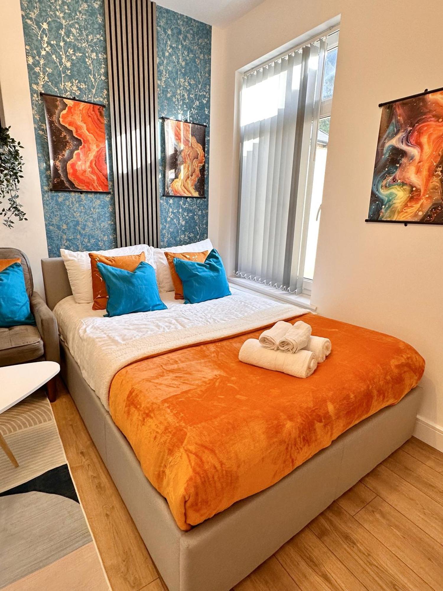 R4 Luxury Studio En-Suite Room In Harborne Lane By Queen Elizabeth Hospital Birmingham Eksteriør bilde
